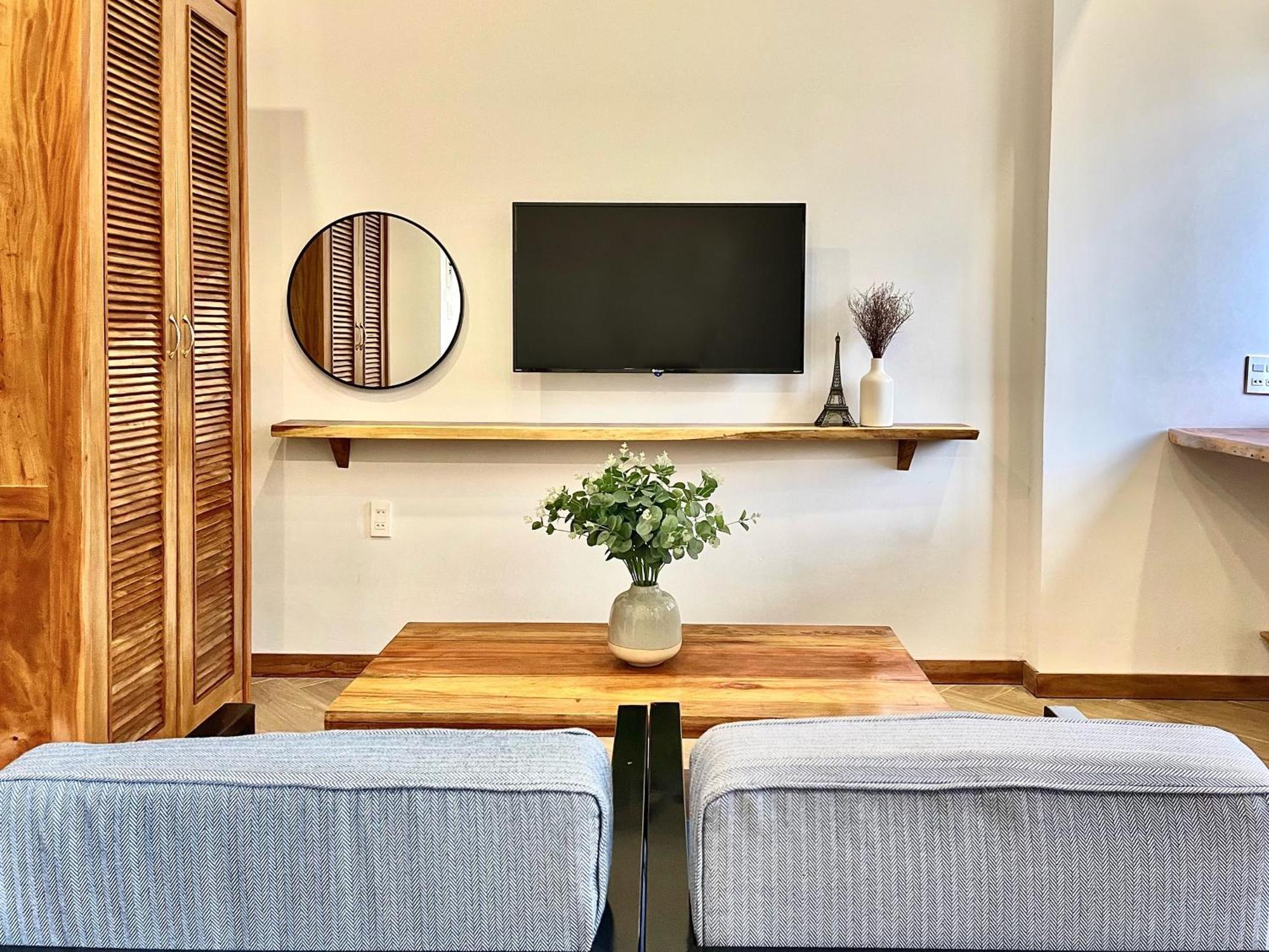 Midmost Casa Кантхо Экстерьер фото